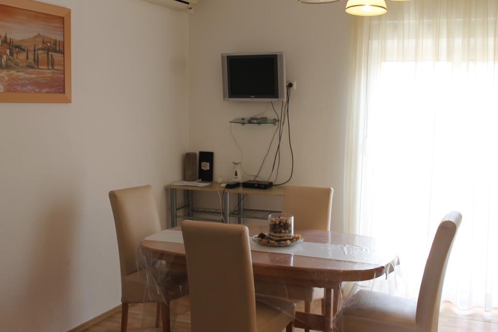 Apartments Roko Kolinda Bibinje Extérieur photo