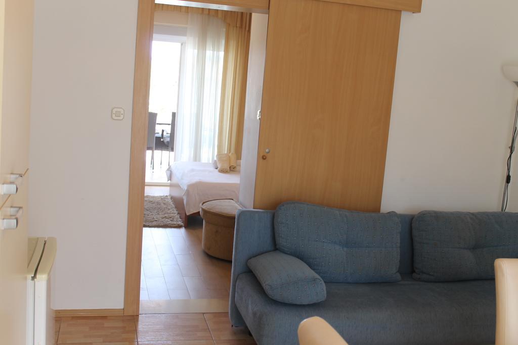 Apartments Roko Kolinda Bibinje Extérieur photo