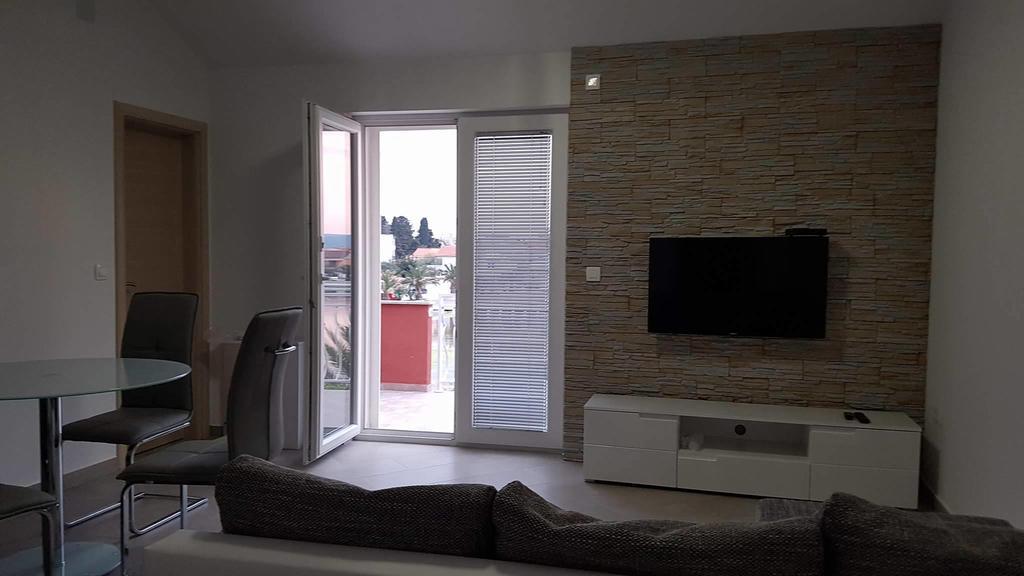 Apartments Roko Kolinda Bibinje Extérieur photo