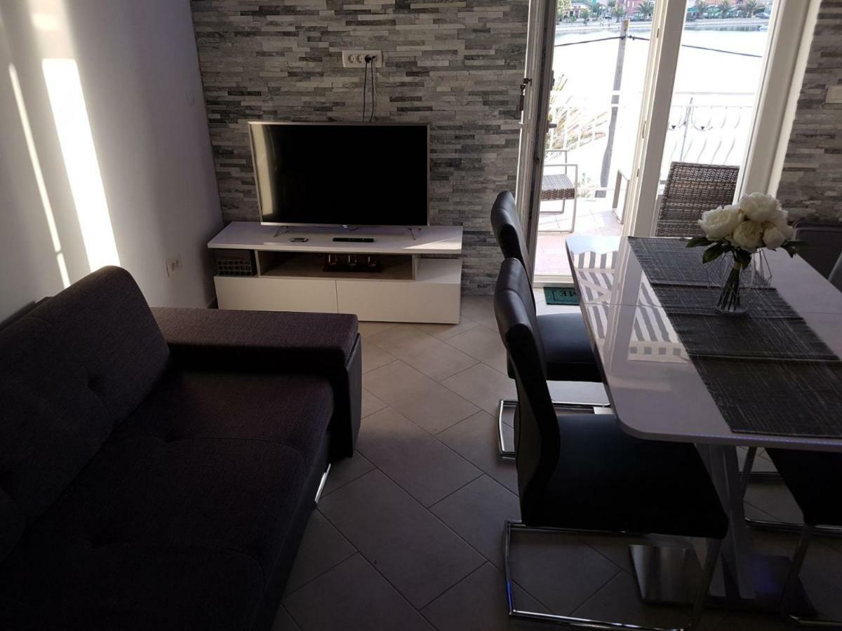 Apartments Roko Kolinda Bibinje Extérieur photo
