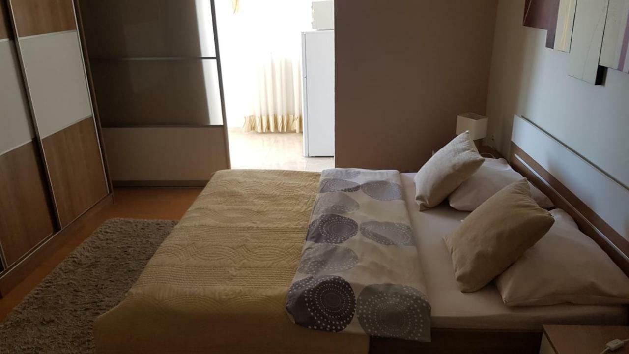 Apartments Roko Kolinda Bibinje Extérieur photo